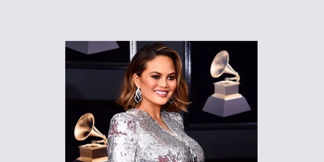 Chrissy Teigen | Τι έγραψε για την εγκυμοσύνη της και ξεσήκωσε αντιδράσεις;