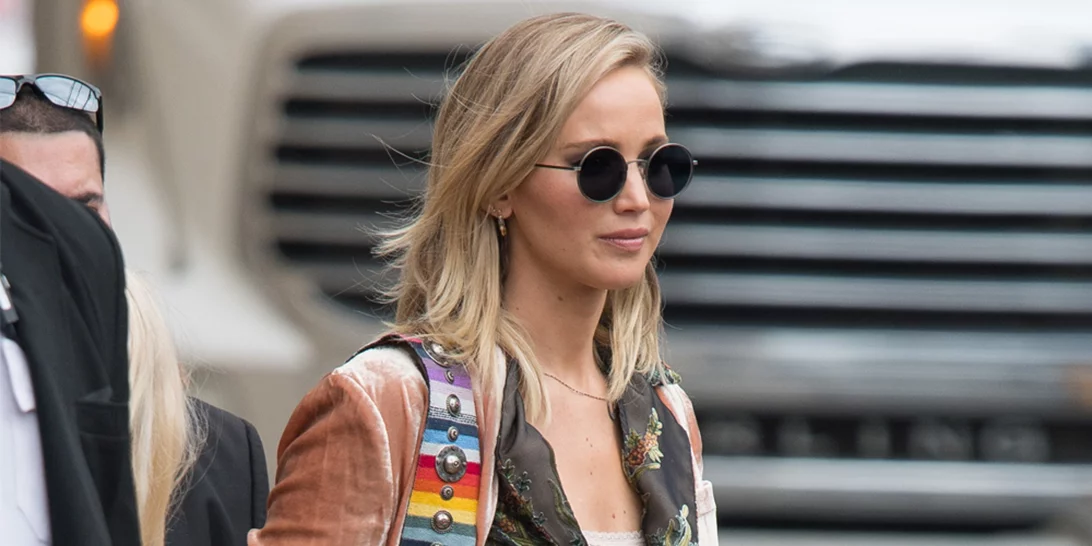 Φόρα το boxy σακάκι όπως η Jennifer Lawrence