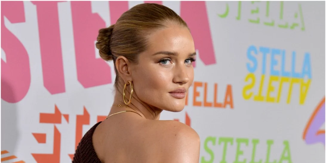 Rosie Huntington-Whiteley | Να τι φοράει ένα supermodel στην Εβδομάδα Μόδας της Νέας Υόρκης