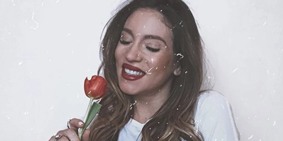 Αθηνά Οικονομάκου | Οι πρώτες φωτογραφίες από το μαιευτήριο και η νονά του μωρού!