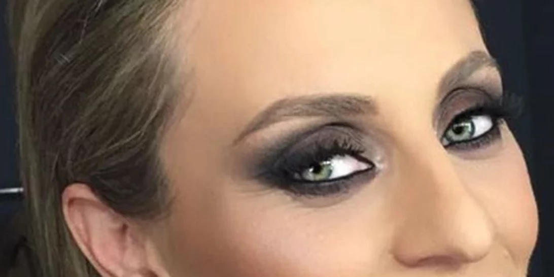 Ελεονώρα Μελέτη | Βόλτα στο κέντρο της Αθήνας λίγο πριν μπει στο μαιευτήριο