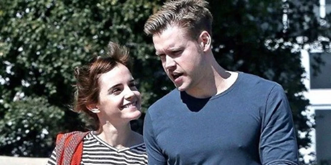 Single alert! H Emma Watson xώρισε με τον Chord Overstreet!