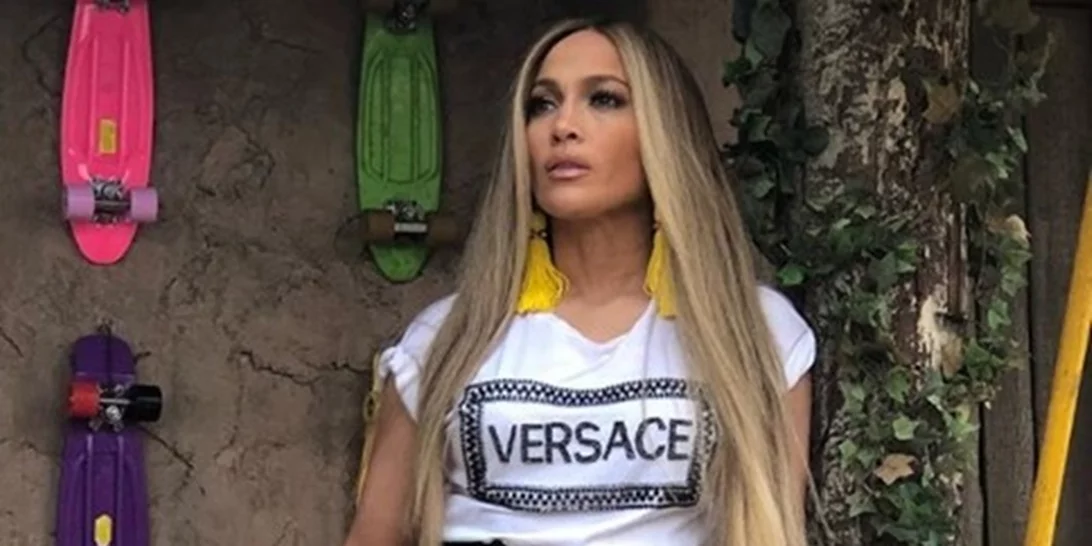 Η Jennifer Lopez εμπνέεται από το σύντροφό της και δημιουργεί τις πιο stylish athleisure εμφανίσεις