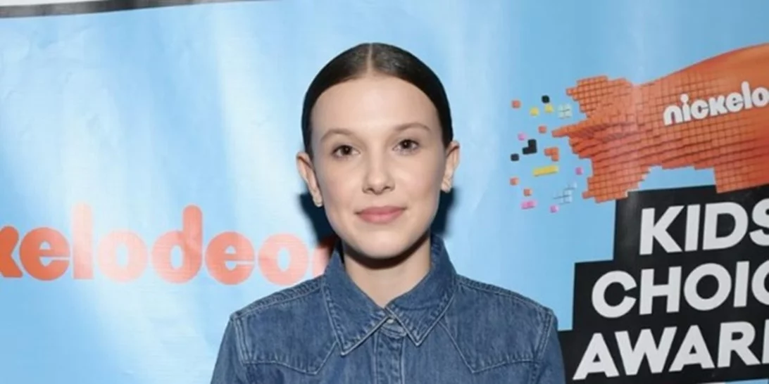 Millie Bobby Brown | Το μήνυμα που είχε το look της στα Kids' Choice Awards!