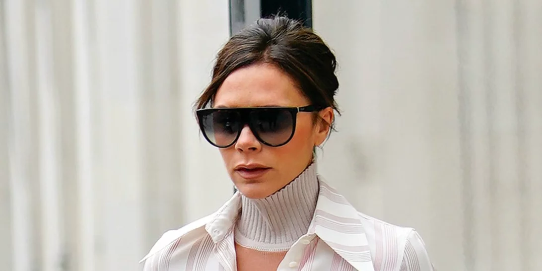 Η Victoria Beckham σχεδίασε ένα T-shirt με τις Spice Girls - και μάλλον είναι ότι πιο κοντινό σε reunion θα δούμε!