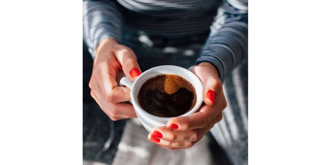 Πότε πρέπει να πιεις καφέ για ενέργεια; Μάθε ακριβώς πόσο και πότε!