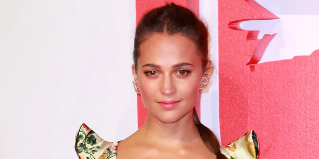 Alicia Vikander | Οι εντυπωσιακές εμφανίσεις συνεχίζονται