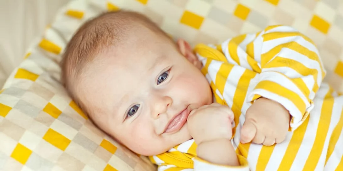 ΣτΕ: Τα παιδιά μπορούν να έχουν και το επώνυμο της μητέρας τους