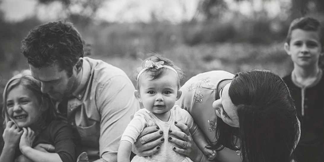 Ο μύθος της «δεμένης οικογένειας»