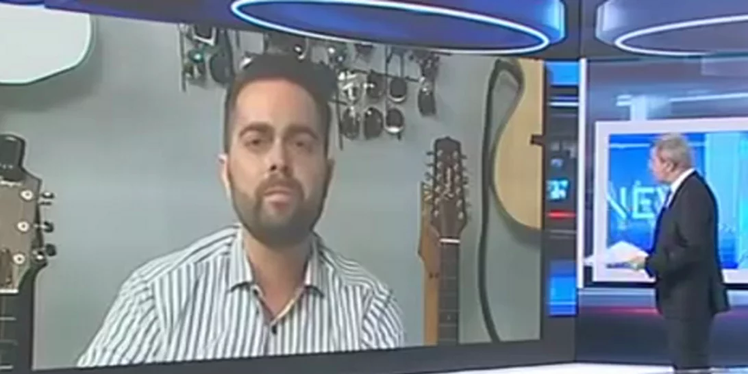 Ηλίας Βρεττός | Η συγκλονιστική περιγραφή για το τροχαίο στον Νίκο Χατζηνικολάου