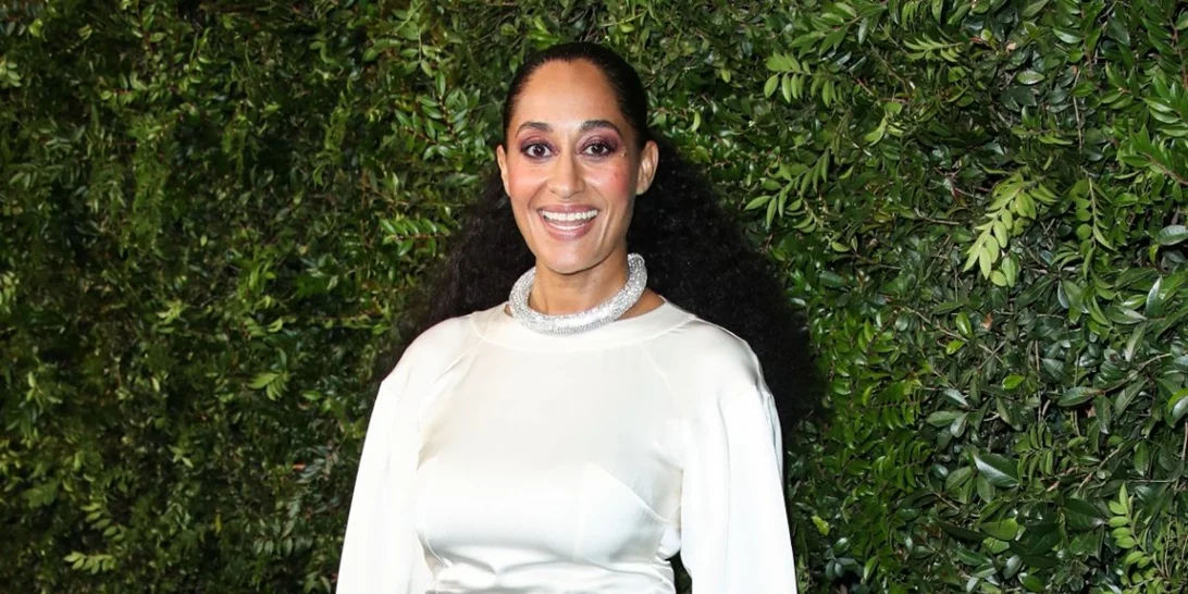 Η Tracee Ellis Ross μοιράζεται τις σκέψεις της ως ευτυχισμένη single