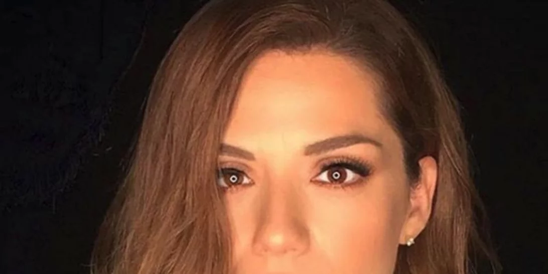 Βάσω Λασκαράκη | Η φωτογραφία με την Ελένη Μενεγάκη και το "ευχαριστώ"