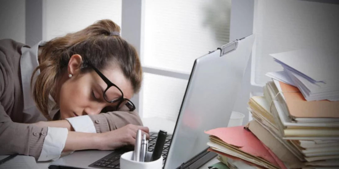 Επιστροφή στο γραφείο μετά τις γιορτές; Βρήκαμε τους τρόπους για να την παλέψεις