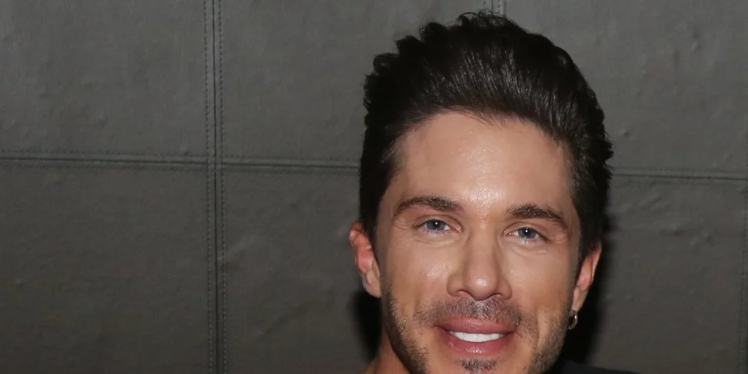 Νίκος Οικονομόπουλος: Ημίγυμνος στις Μαλδίβες! (φώτο)