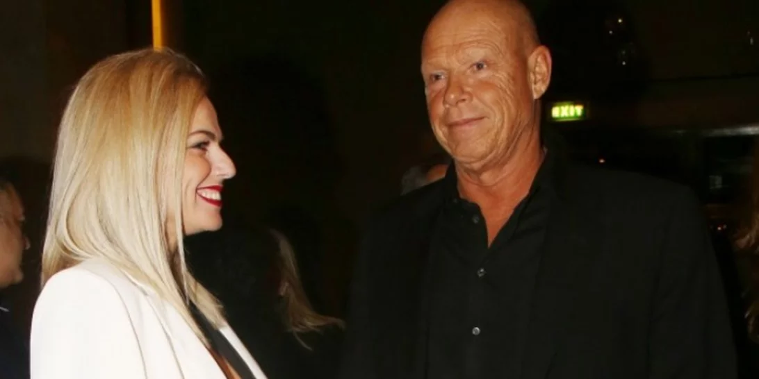 Τζώνη Καλημέρης & Χριστίνα Κοντοβά | Full in love στις παραλίες της Μυκόνου