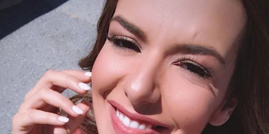 Νικολέττα Ράλλη | Η βουτιά στην θάλασσα και το μαγιό που άναψε φωτιές