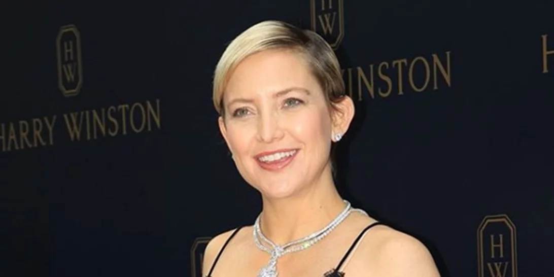 Kate Hudson | Ποζάρει με μπικίνι στους πρώτους μήνες της εγκυμοσύνης!