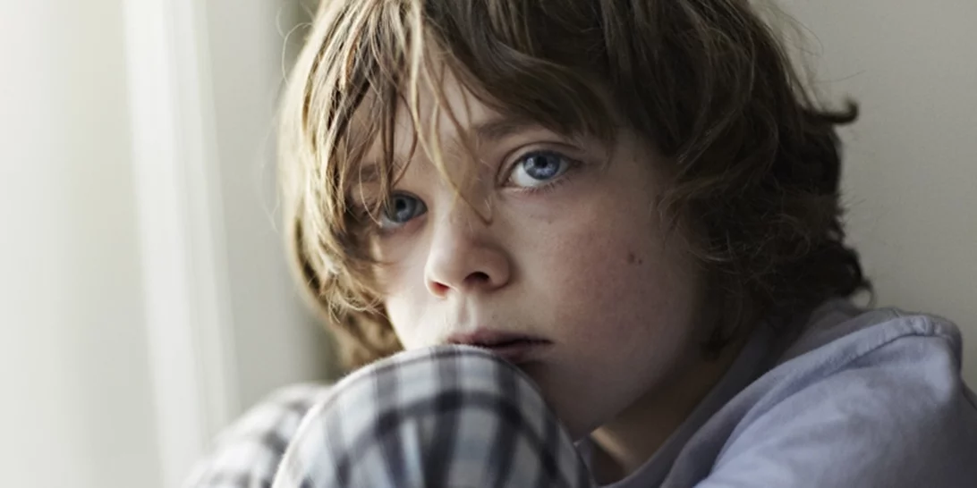 Οι προσβολές προς τα παιδιά είναι προβολές των δικών μας παιδικών τραυμάτων