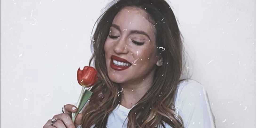 H Αθηνά Οικονομάκου μάς δείχνει το σώμα της 20 μέρες μετά τη γέννα