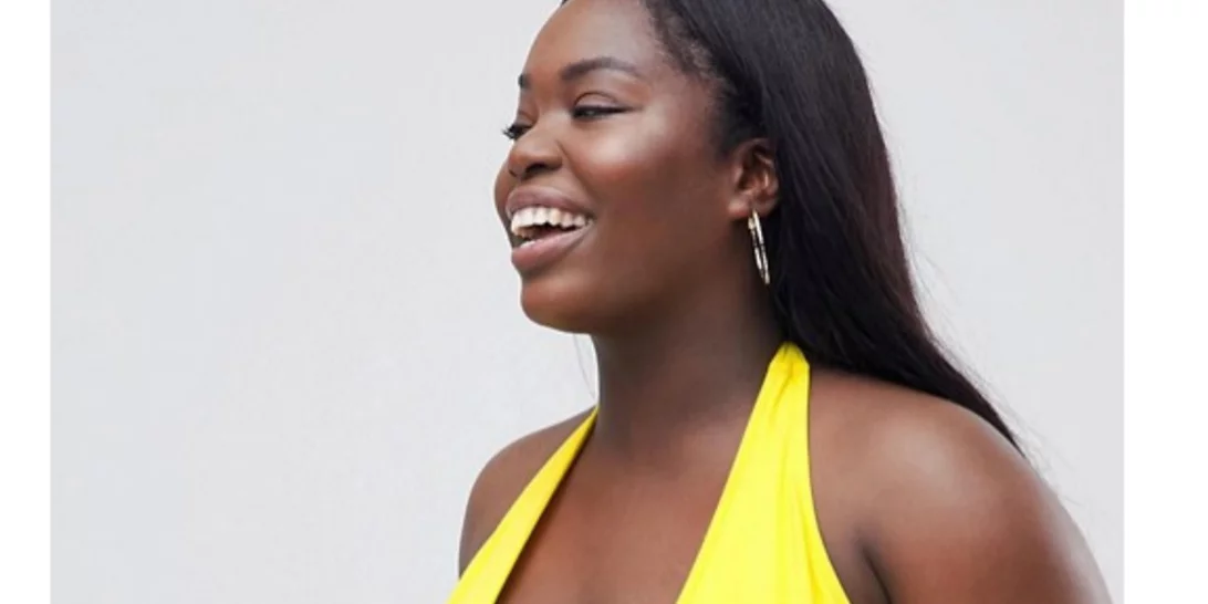 Το Twitter αποθεώνει αυτό το νέο μοντέλο του ASOS και τις νέες διαφημίσεις του