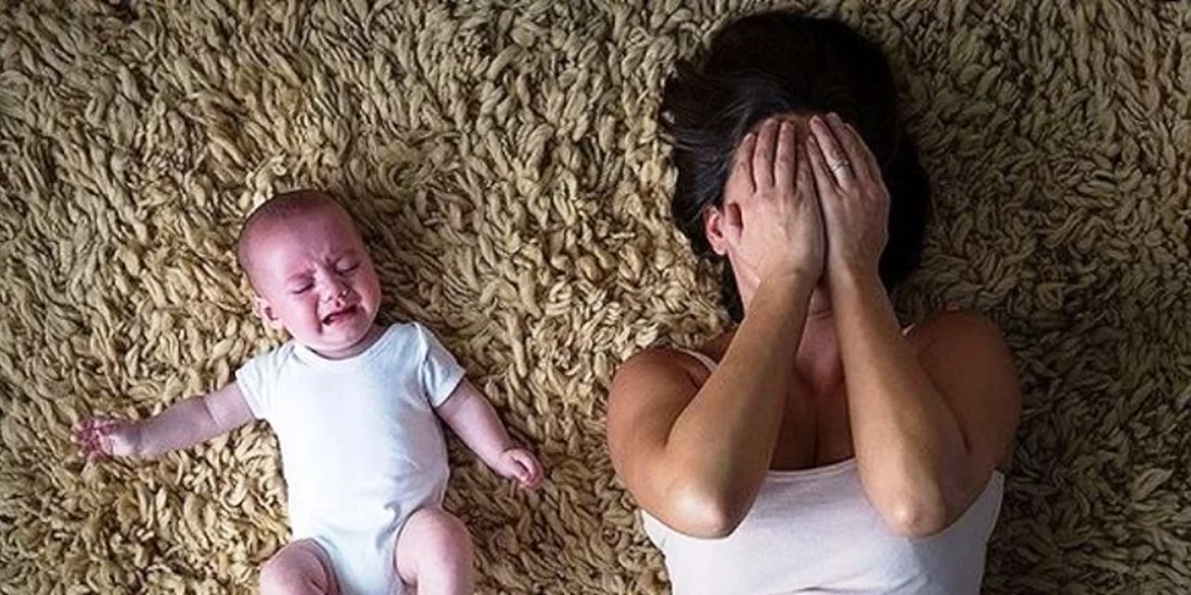 Η επιλόχειος κατάθλιψη, χωρίς ωραιοποιήσεις, σε μια ιστορία