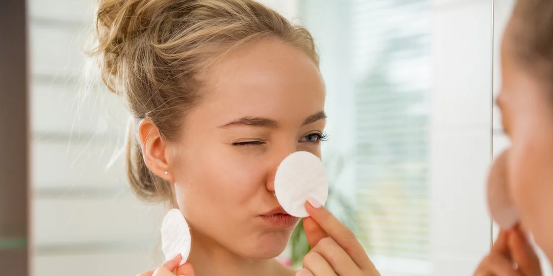 Εσύ βρήκες το καλύτερο προϊόν ντεμακιγιάζ για σένα; Εν ολίγοις, αυτά είναι τα καλύτερα «ξεβαφτικά»