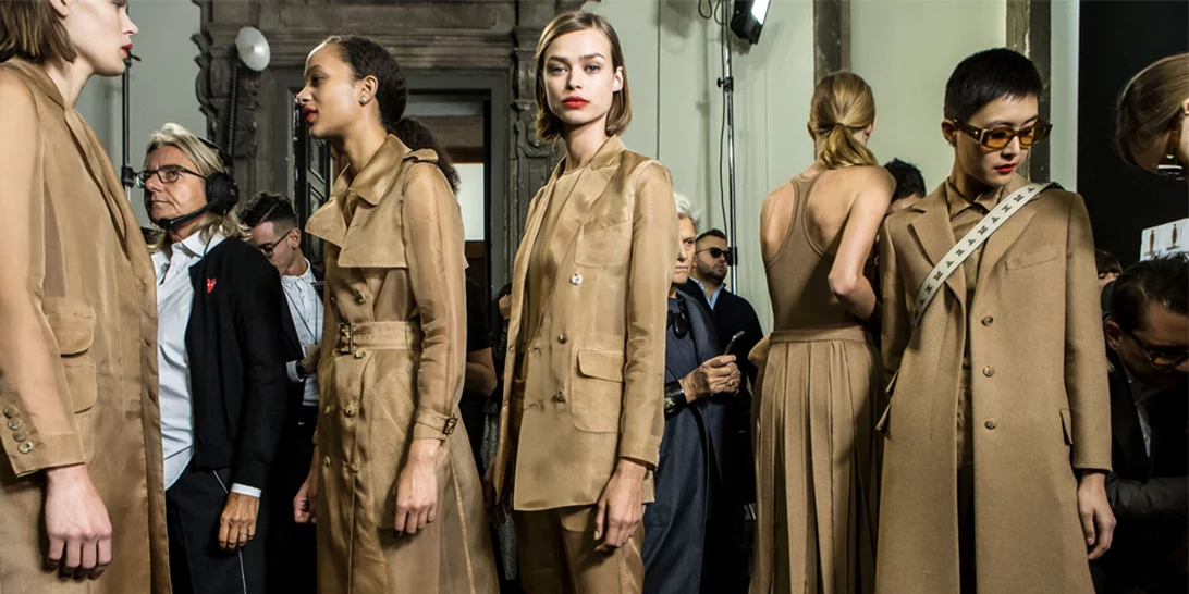 Γυναικείο κοστούμι | Δες πώς θα το συνδυάσεις την Άνοιξη 2018