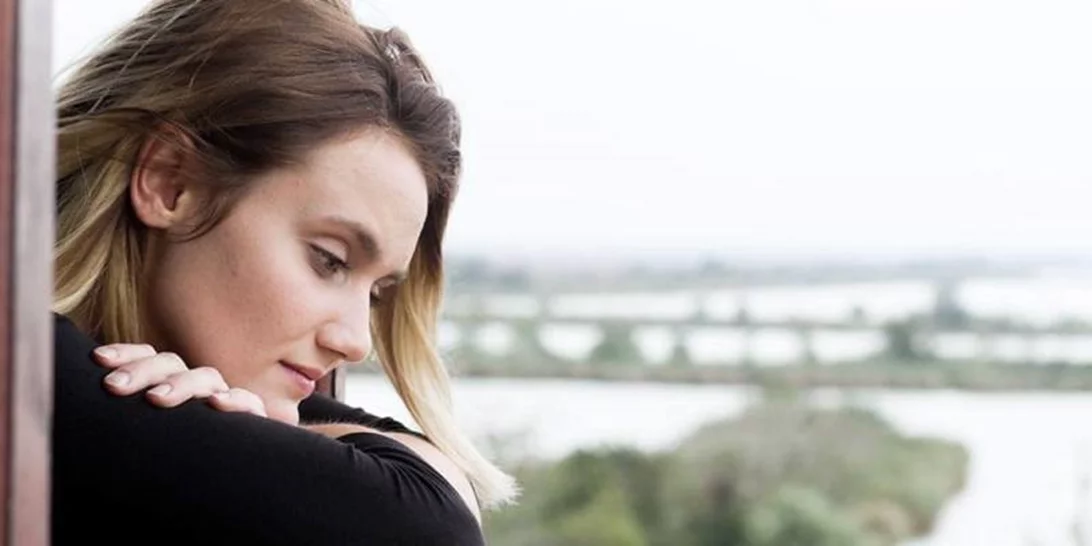 Πίσω από κάθε πόνο σου στέκει ένα λάθος σου