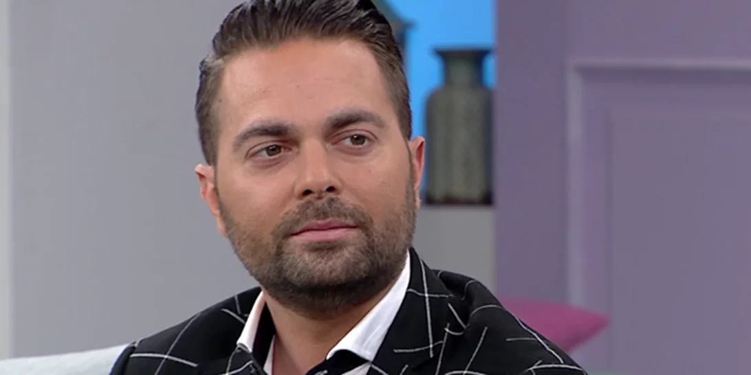 Ηλίας Βρεττός | Η φωτογραφία του από το νοσοκομείο