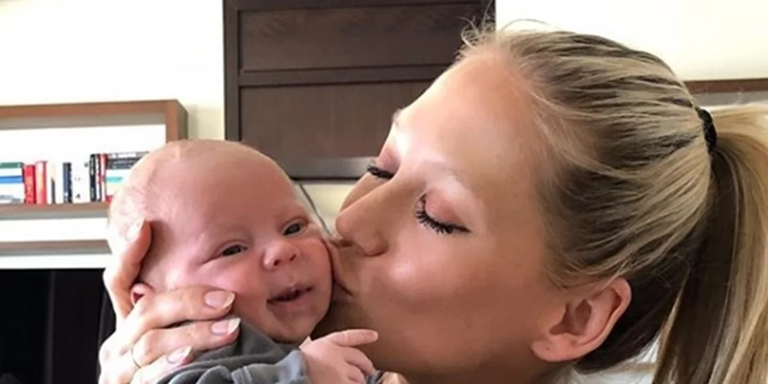 Anna Kournikova | Χορεύει με την κόρη της και είναι απολαυστικές!