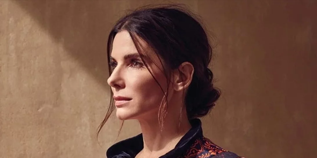 Sandra Bullock | Η εντυπωσιακή εμφάνιση της ηθοποιού που τράβηξε τα βλέμματα!