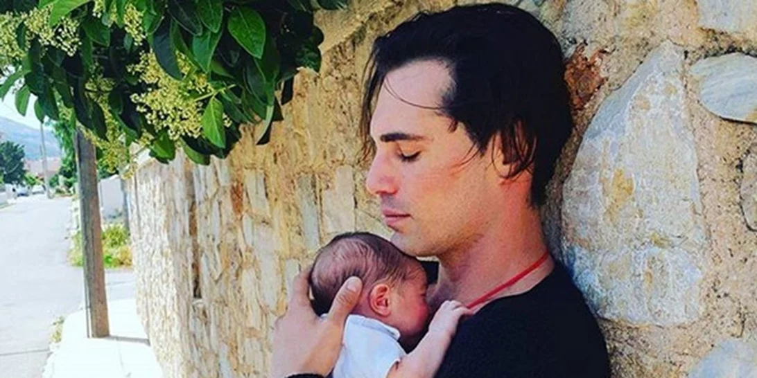 Άνθιμος Ανανιάδης | Η πρώτη βόλτα με τον γιο του Τιμόθεο!