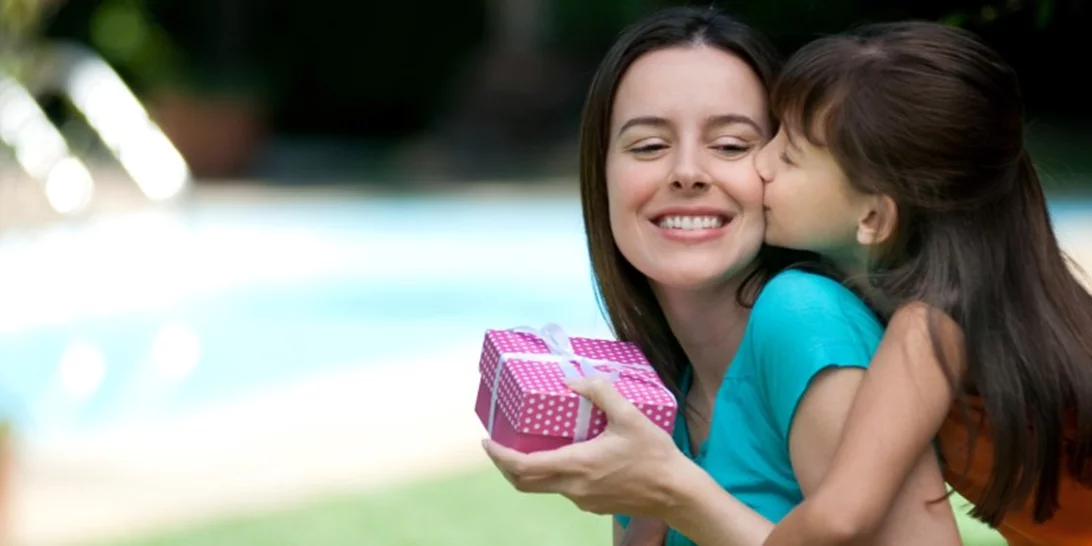 Εσείς θα κάνετε δώρο στη δασκάλα φέτος;