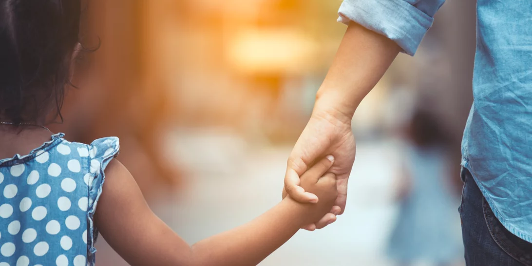 Ανάλυσέ Το | 10 σημεία που φανερώνουν ότι κάποιος από τους γονείς σου ήταν τοξικός