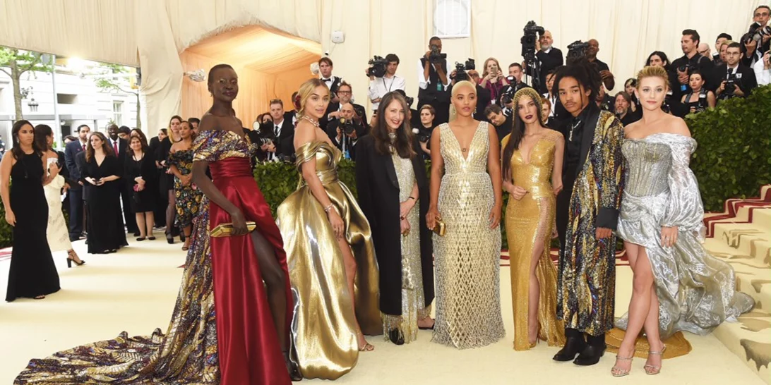 Met Gala 2018 | Όλες οι stars που επέλεξαν H&M για το φαντασμαγορικό gala