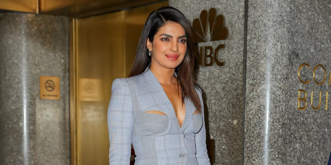 Αυτή η εμφάνιση της Priyanka Chopra ήταν σίγουρα η καλύτερη που είδαμε όλη την εβδομάδα