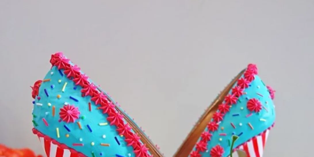 Αυτά τα παπούτσια φοριούνται ή τρώγονται;