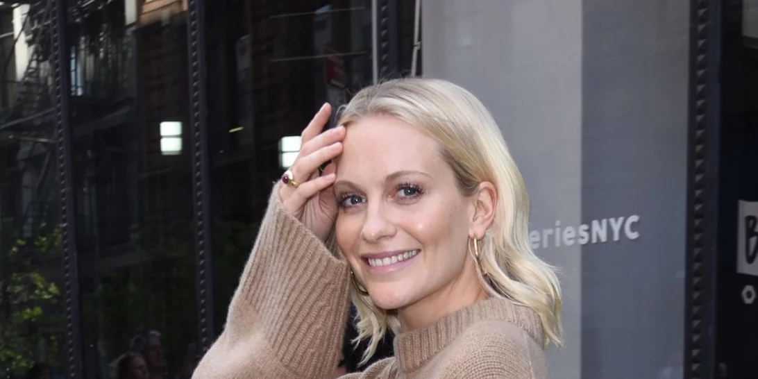 Poppy Delevingne | Το τέλειο look για τη μεταβατική περίοδο (πόσο κομψή;)