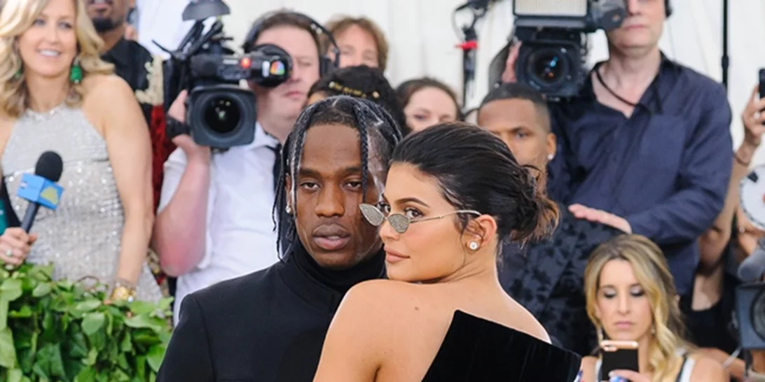 Η Kylie Jenner αποκάλυψε το πανάκριβο δώρο του Travis Scott για τα γενέθλιά της