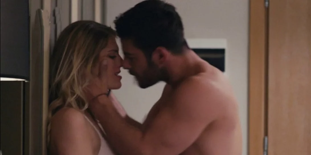 Γιώργος Αγγελόπουλος | Η ερωτική σκηνή που προκάλεσε «σεισμό» στο Twitter