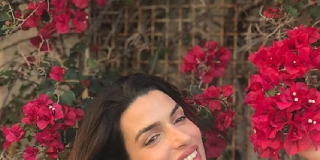 Τόνια Σωτηροπούλου |  Έκπληξη στον Κωστή Μαραβέγια για τα γενέθλιά του