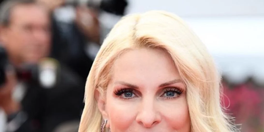 Ελένη Μενεγάκη | Η εντυπωσιακή φωτογραφία από την απόδραση στην Άνδρο