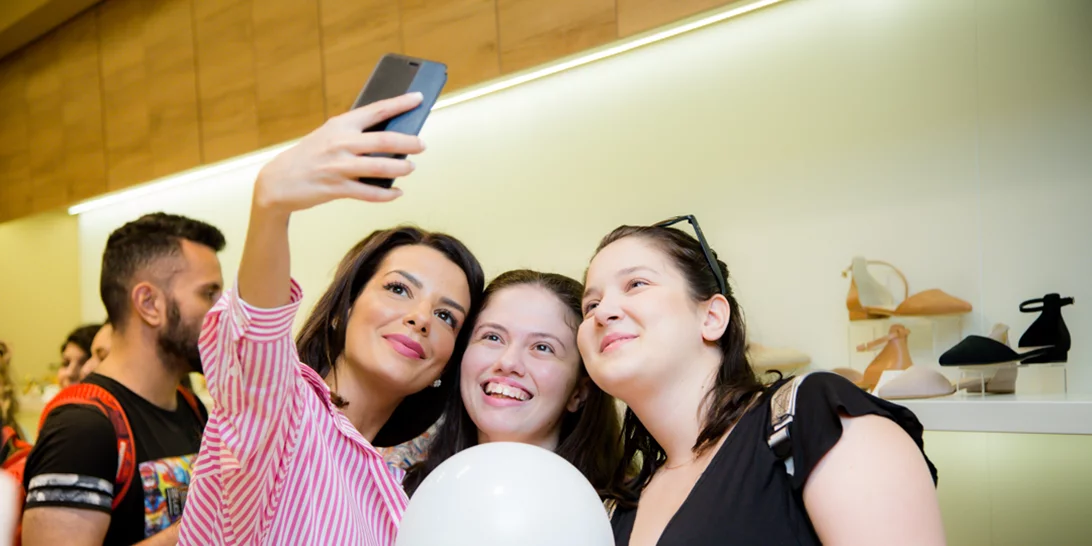 H Dexim διοργάνωσε στη Θεσσαλονίκη το πιο κεφάτο party