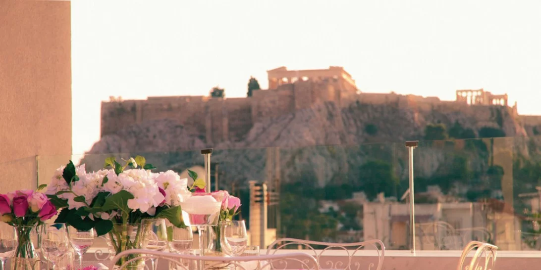 Το τέλειο roof της πόλης για το γαμήλιο party σου (και όχι μόνο)