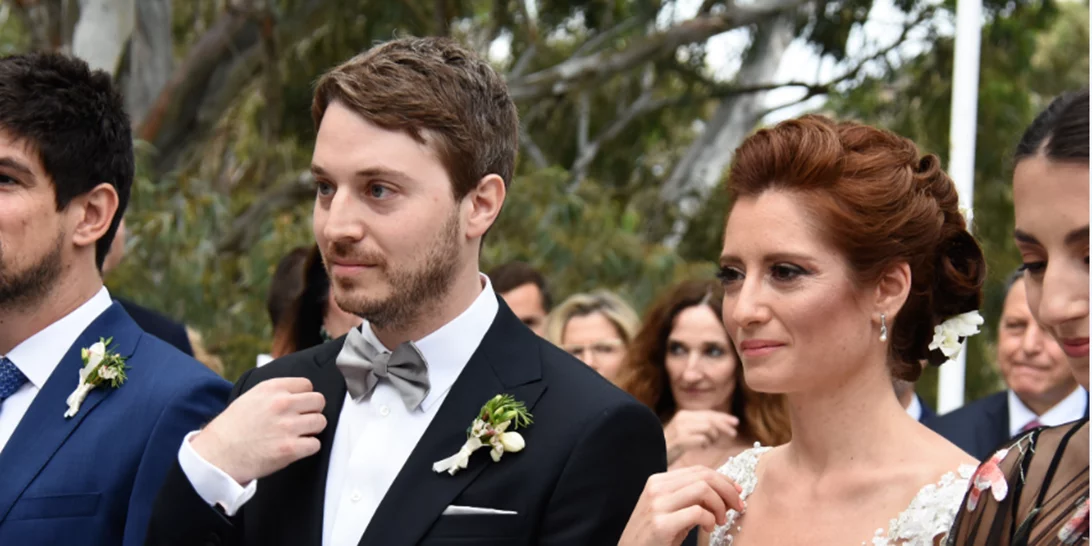 Παντρεύτηκε ο γιος της Έλλης Στάη! Δες τις φωτογραφίες από τον γάμο