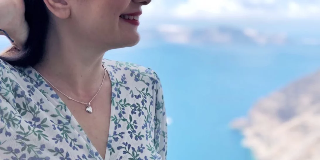 To bohemian καλοκαίρι της PANDORA ταιριάζει στις Κυκλάδες