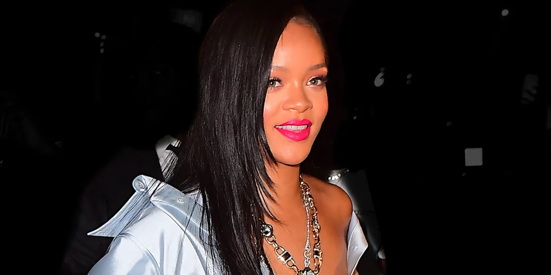 Rihanna | Total-look σε baby blue απόχρωση; Δες πώς το έκανε!