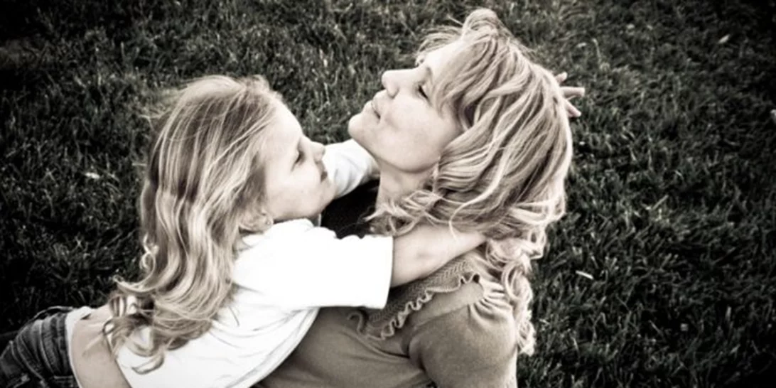 Σχέση μητέρας-κόρης: 9 συμβουλές που κάνουν τις συγκρούσεις εποικοδομητικές