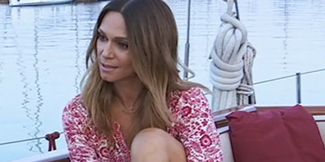 Έλλη Κοκκίνου: Έγινε καστανή! Δες την αλλαγή στο look της