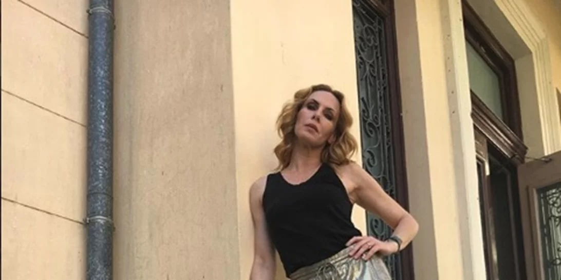 Εβελίνα Παπούλια | Βραδινή έξοδος στο Ηρώδειο
